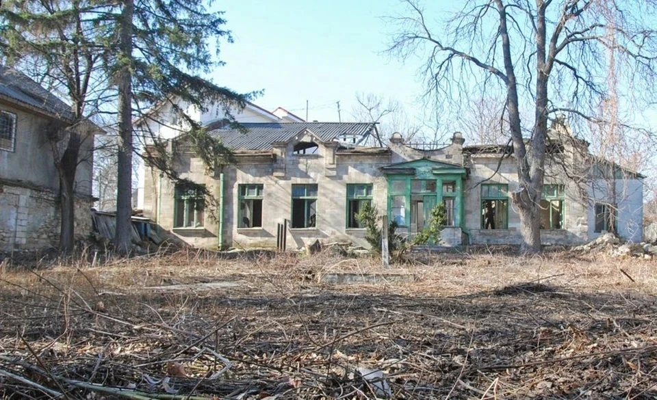 Так дом Брежнева в Кишиневе выглядел около 10 лет назад. Фото: соцсети