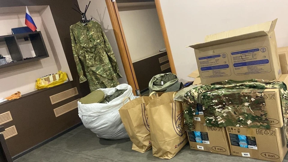 Военнослужащие не остались в стороне от такого ценного презента