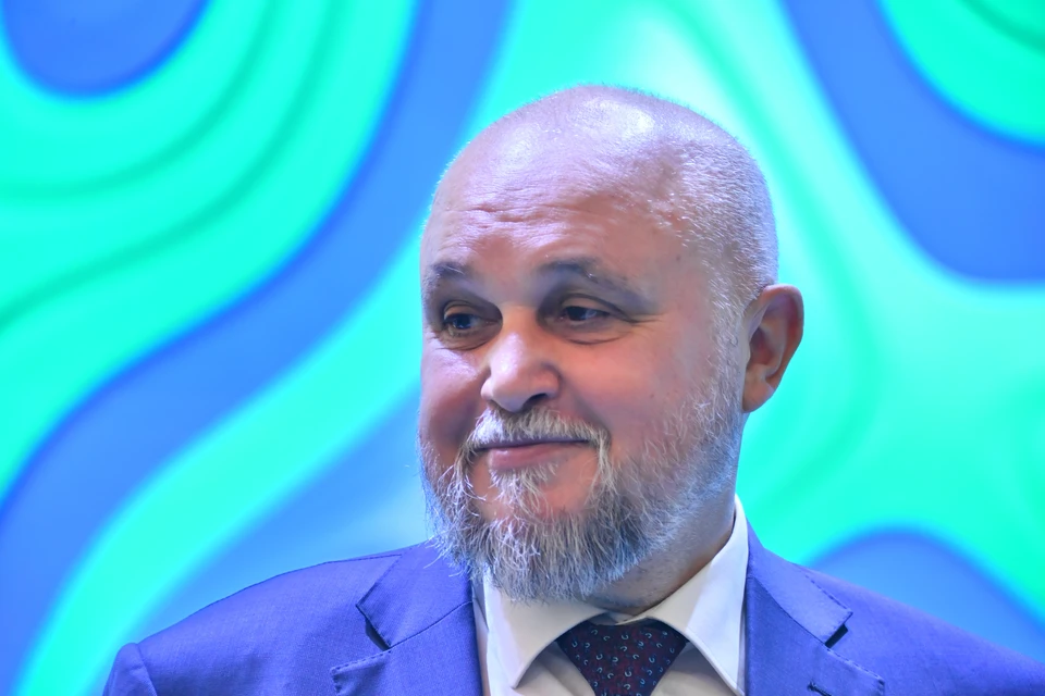 Сергей Цивилев поздравил жителей Кузбасс с Первомаем.