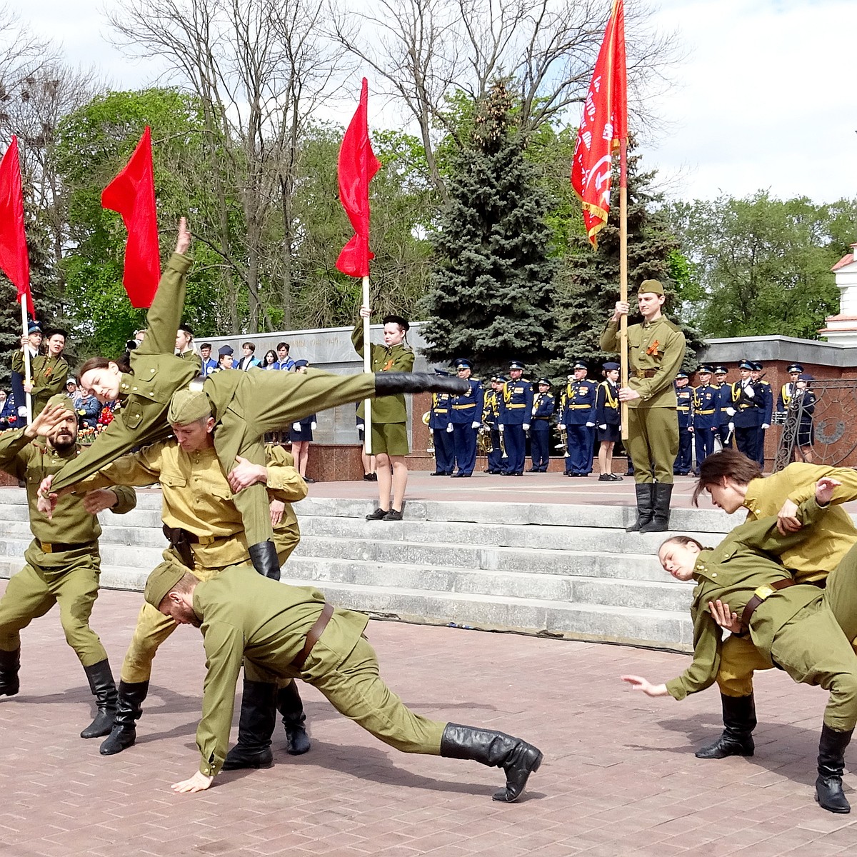 Программа Дня Победы 2024 в Липецке: куда сходить на 9 Мая в Липецке, акции  и мероприятия, концерты в парках - KP.RU