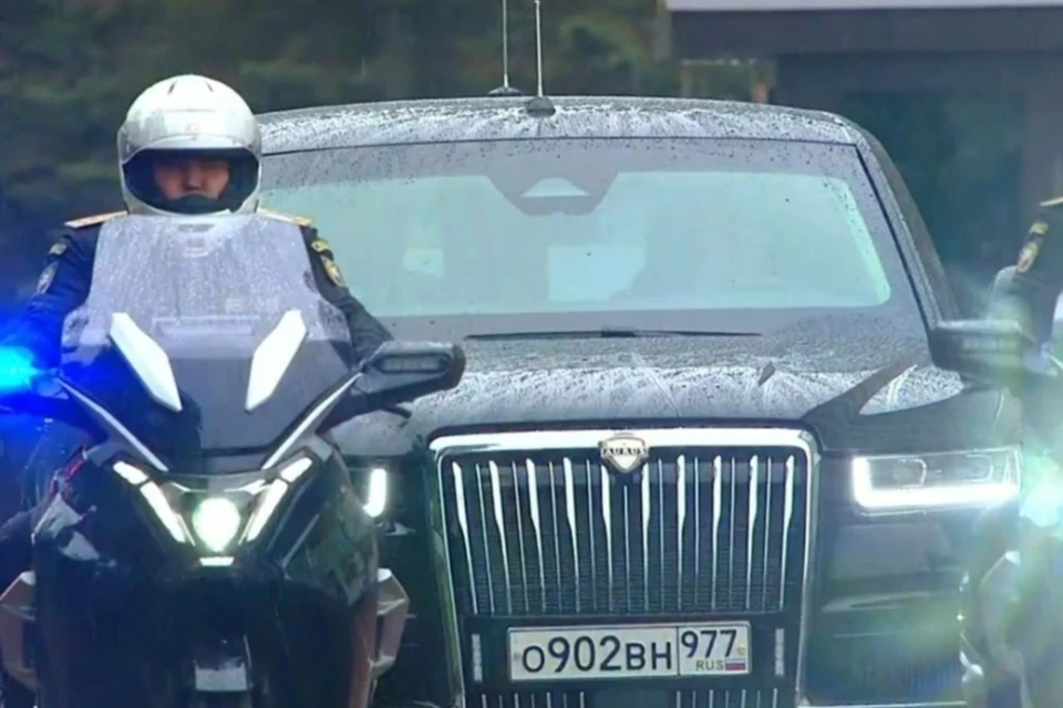 Мантуров: предзаказ на электромотоциклы Aurus Merlon уже открыт Фото: кадр из видео