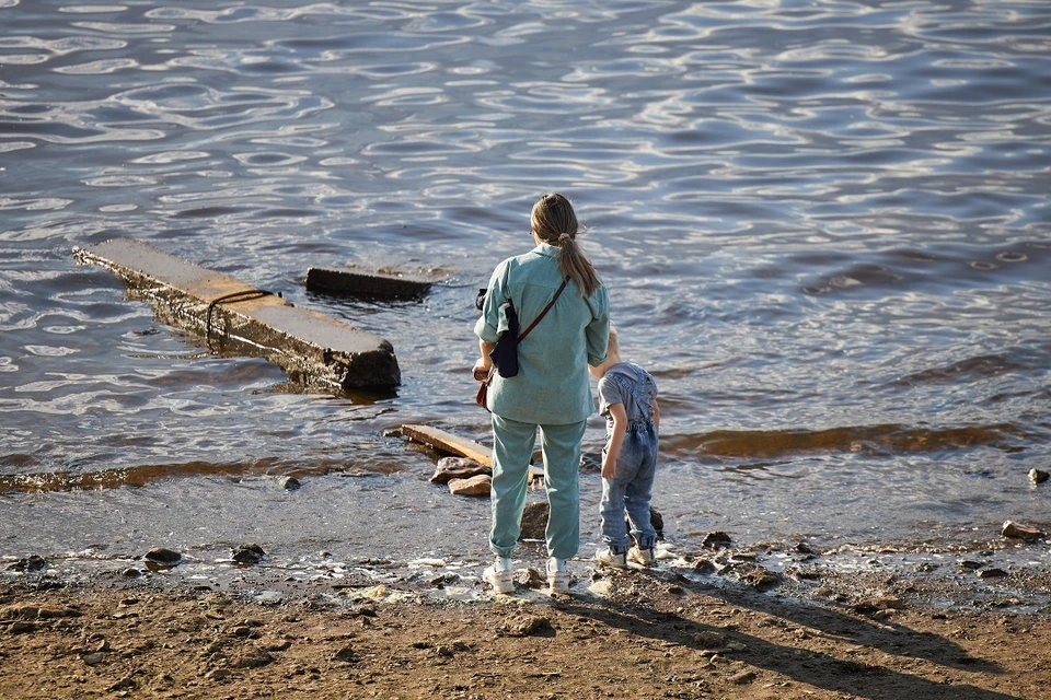 Жителям Новосибирска рассказали, где нельзя устраивать отдых у воды.