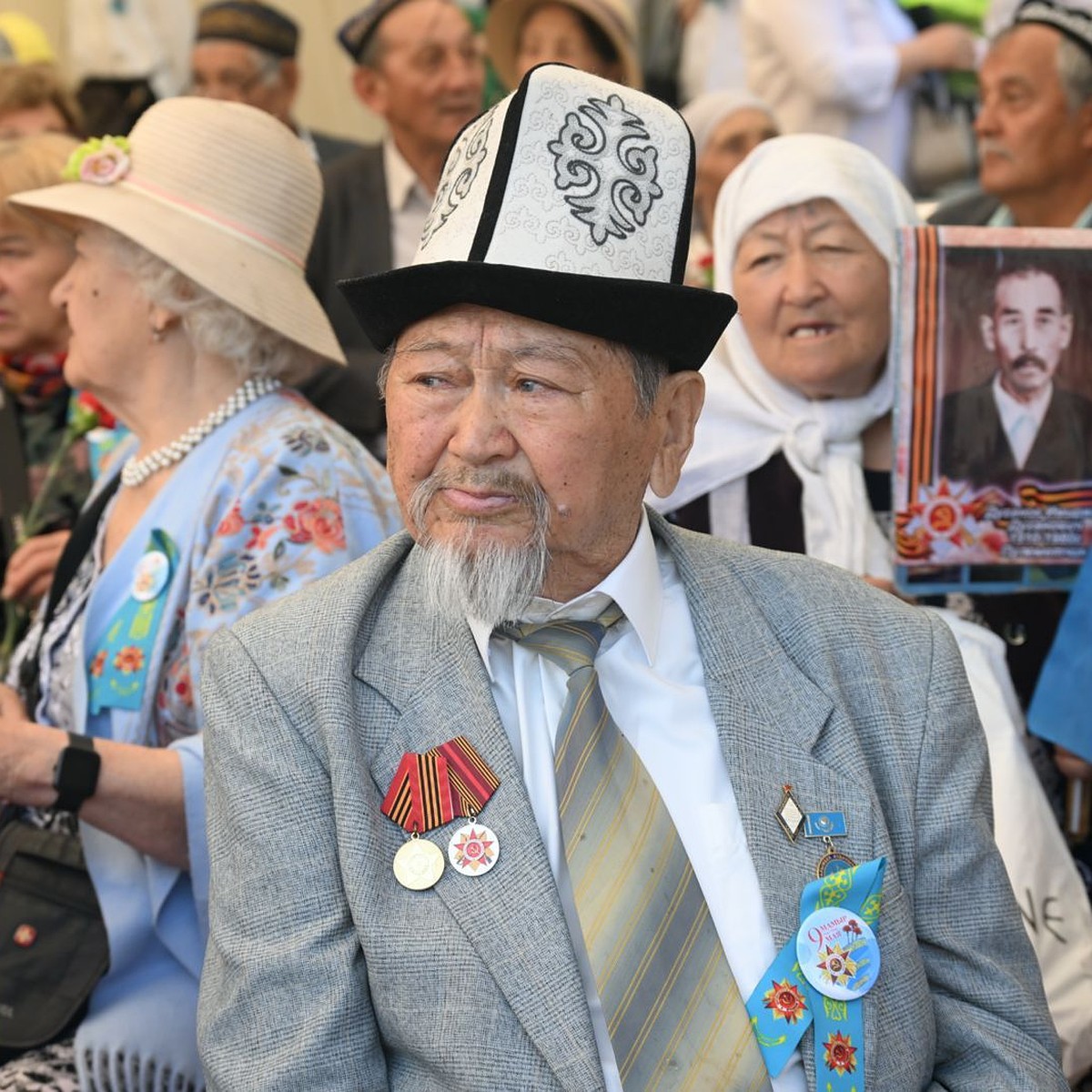 Не было бы Победы, не было бы нас»: Казахстан празднует 79-летие Победы -  KP.RU