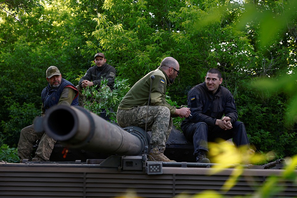 После сдачи Харькова падет и помощь Запада: союзники Украины толкают Зеленского на переговоры