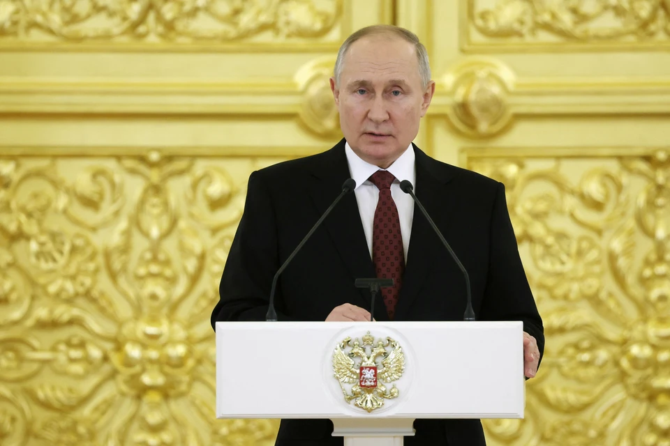 Путин: ШОС и БРИКС утвердились в качестве опор нового многополярного мира