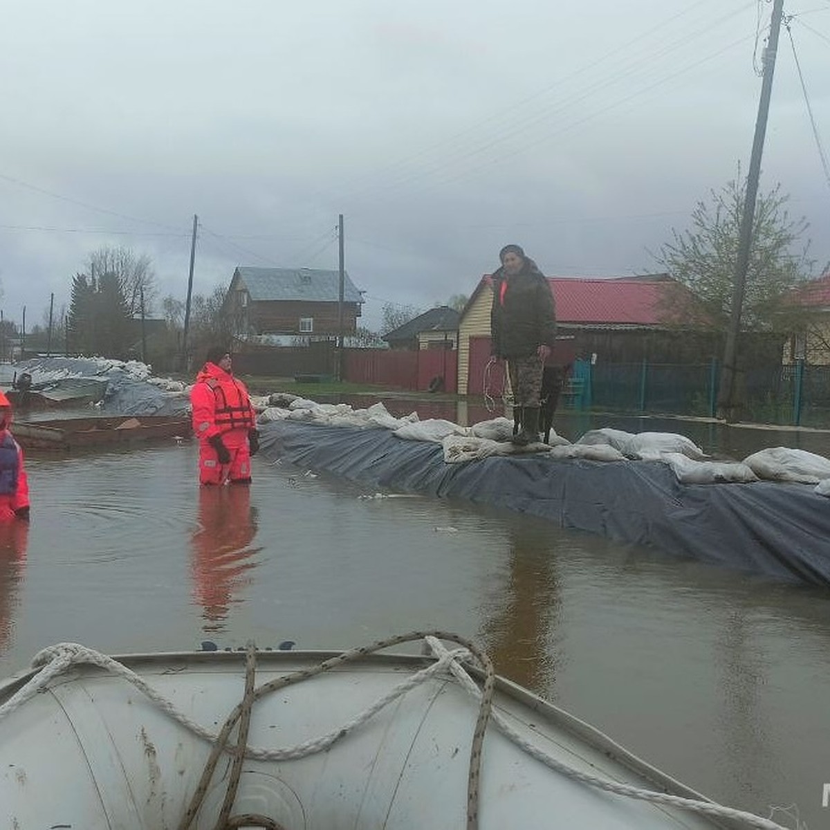 Паводок в Омской области последние новости: что происходит в Усть-Ишиме  сегодня — 15 мая 2024 года - KP.RU