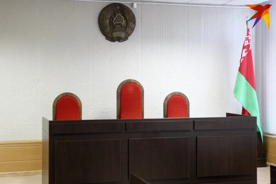 В Шкловском районе суд ждет замдиректора предприятия АПК. Снимок носит иллюстративный характер.