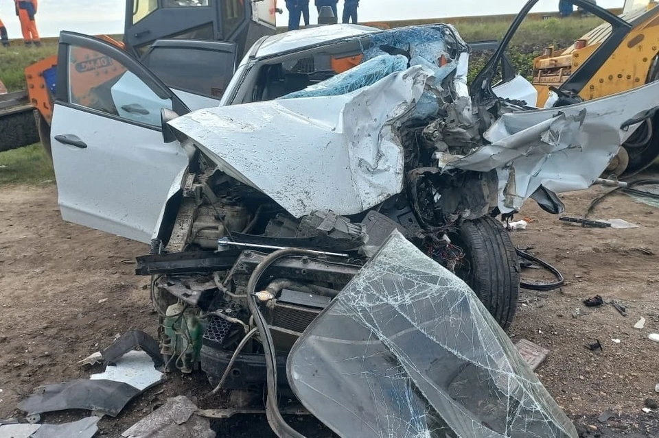 Водитель «Хендай» погиб в лобовом ДТП с автобусом на дамбе под Липецке