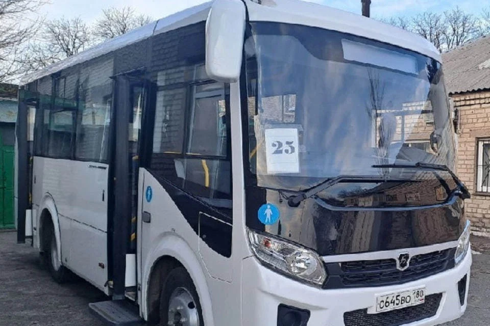 В летний период в Донецке не планируют увеличивать график работы автобусов. Фото: ТГ/Шевченко