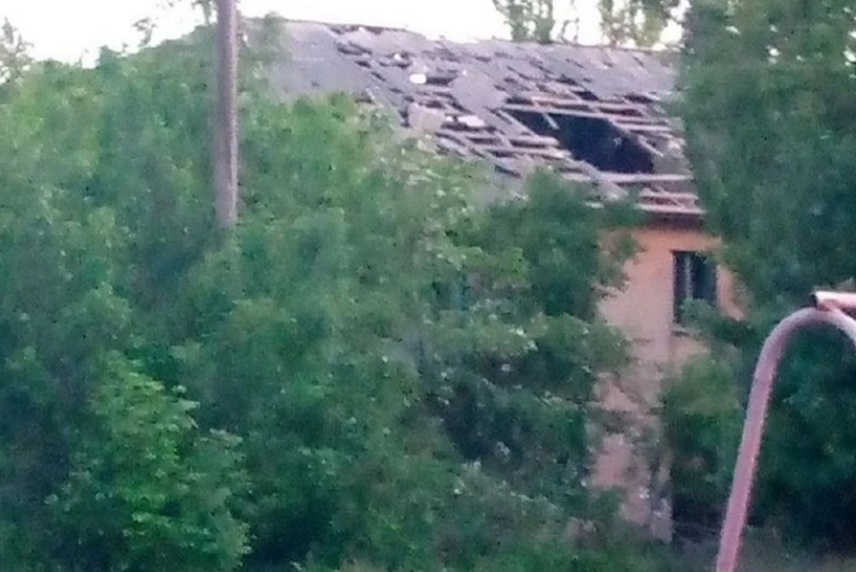Последствия обстрела поселка шахты имени Гагарина в Никитовском районе Горловки. Фото: ТГ/Приходько