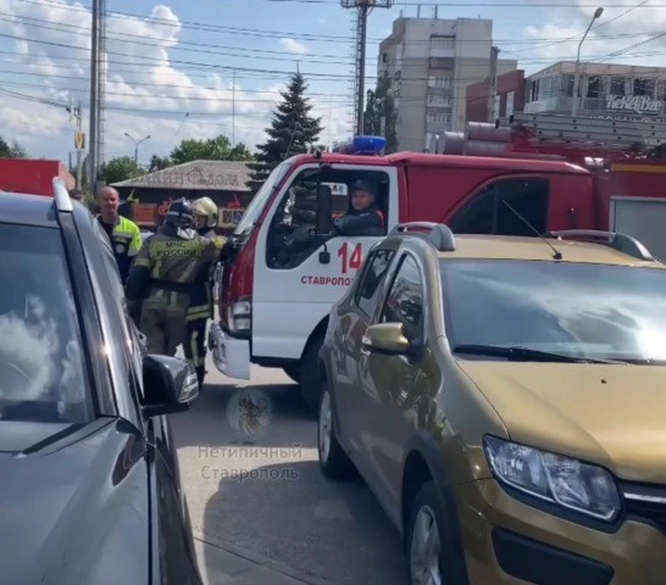 Людей эвакуировали из торгового центра в Ставрополе - KP.RU