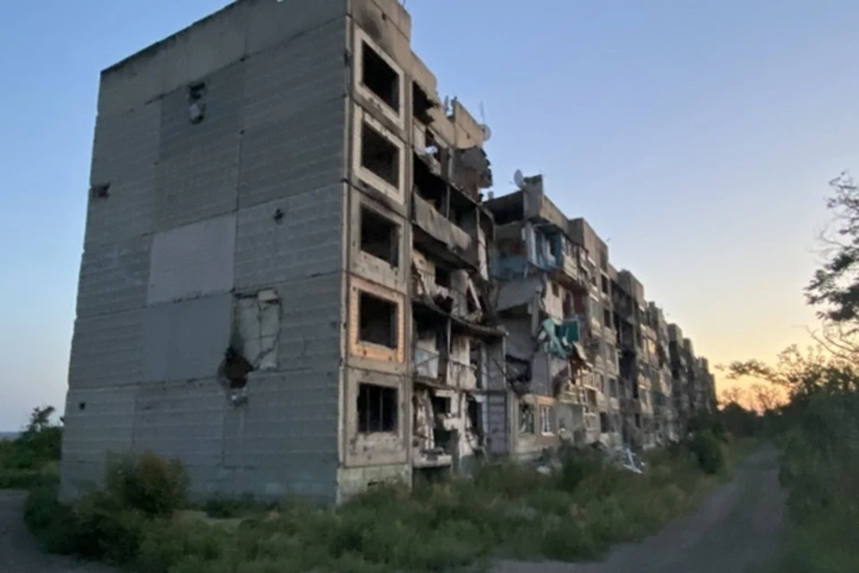 В ЛНР, благодаря освобождению российскими войсками поселка Белогоровка, появилась возможность приводить в порядок Лисичанск