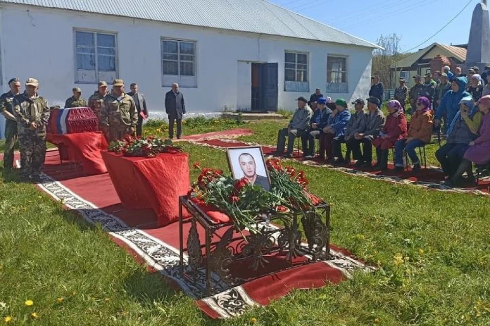 Погибший военный родом из села Мурсалимкино. Фото: глава администрации Салаватского района