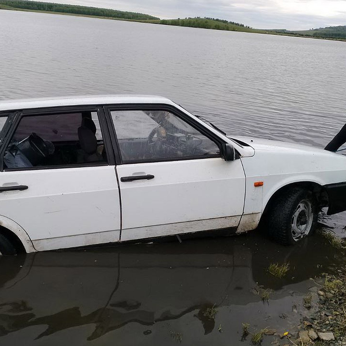 В Челябинской области рыбак утонул вместе с автомобилем - KP.RU