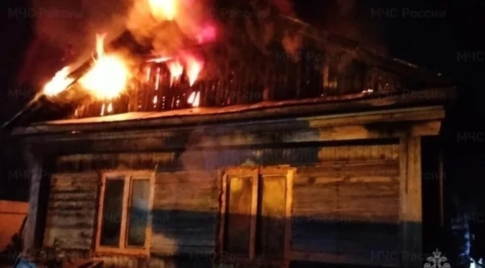 Жилой дом сгорел в Калуге