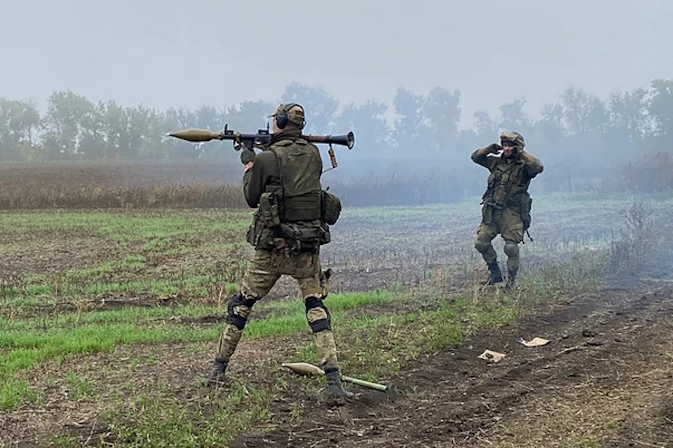 Российские военные надежно защищают свои рубежи