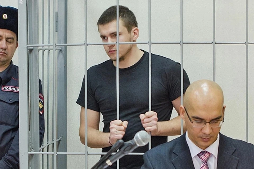 Влад Роговик вышел из тюрьмы и сейчас на свободе.