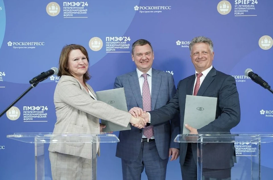 Сотрудничество между Санкт-Петербургом и АВТОВАЗом находится на новом витке. Фото: телеграмм-канал Кирилла Полякова