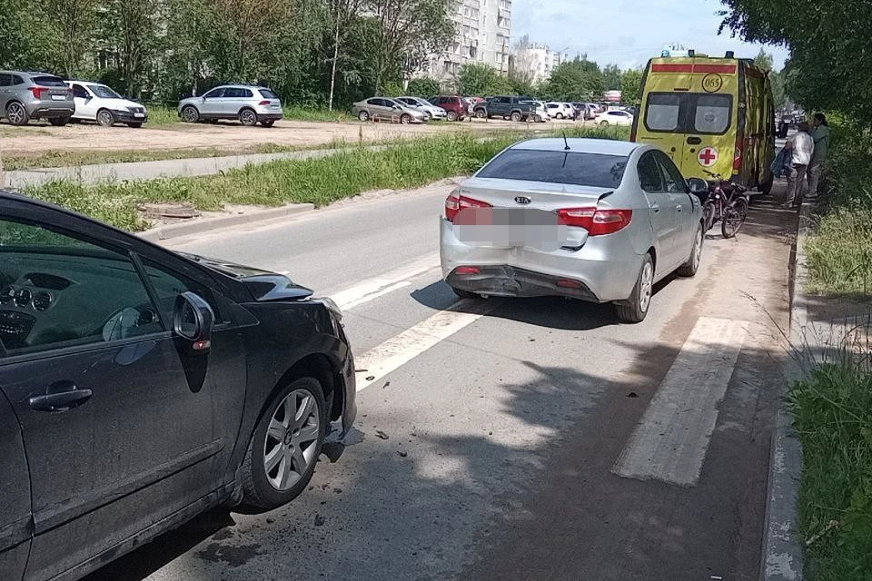 ДТП произошло на бульваре Гусева. Фото: отдел Госавтоинспекции УМВД России по городу Твери