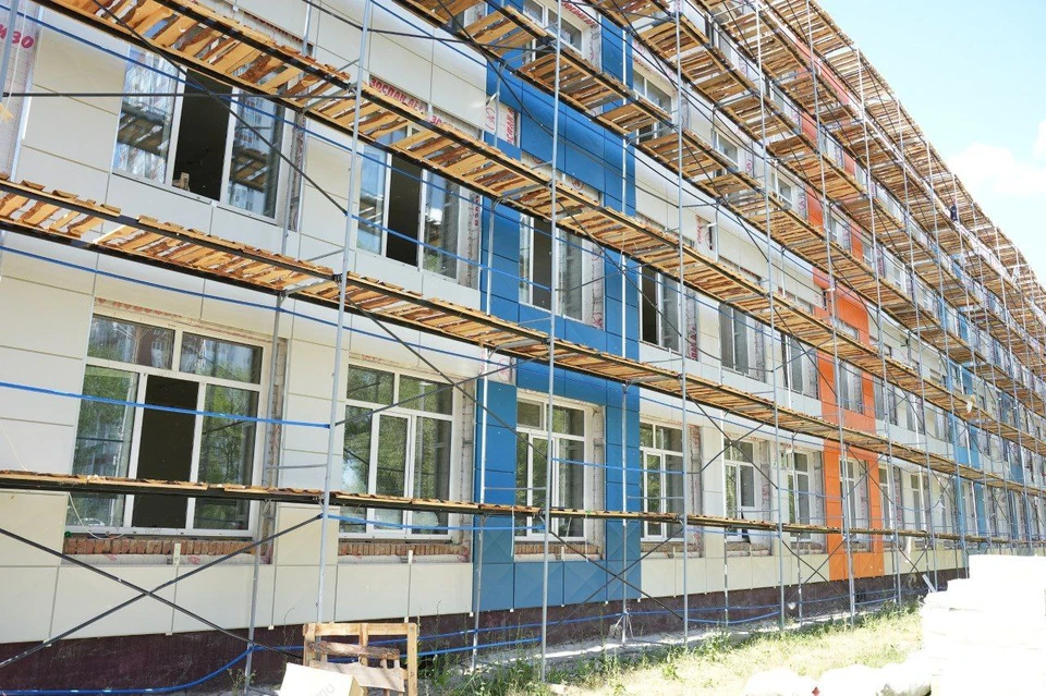 В Ульяновске ремонтируют учреждения образования. Фото телеграм-канал Александра Болдакина