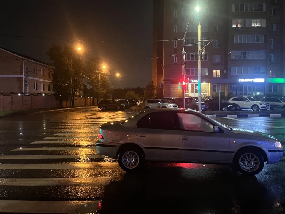В Туле на улице Болдина автоледи сбила переходившую перекресток женщину