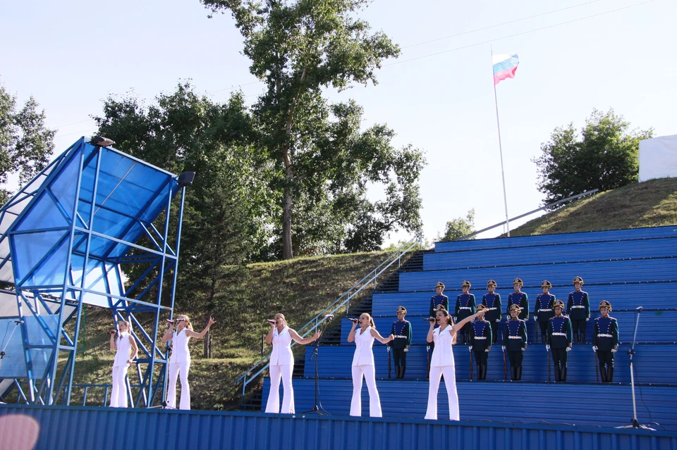 На площади Сахарова проходят городские мероприятия