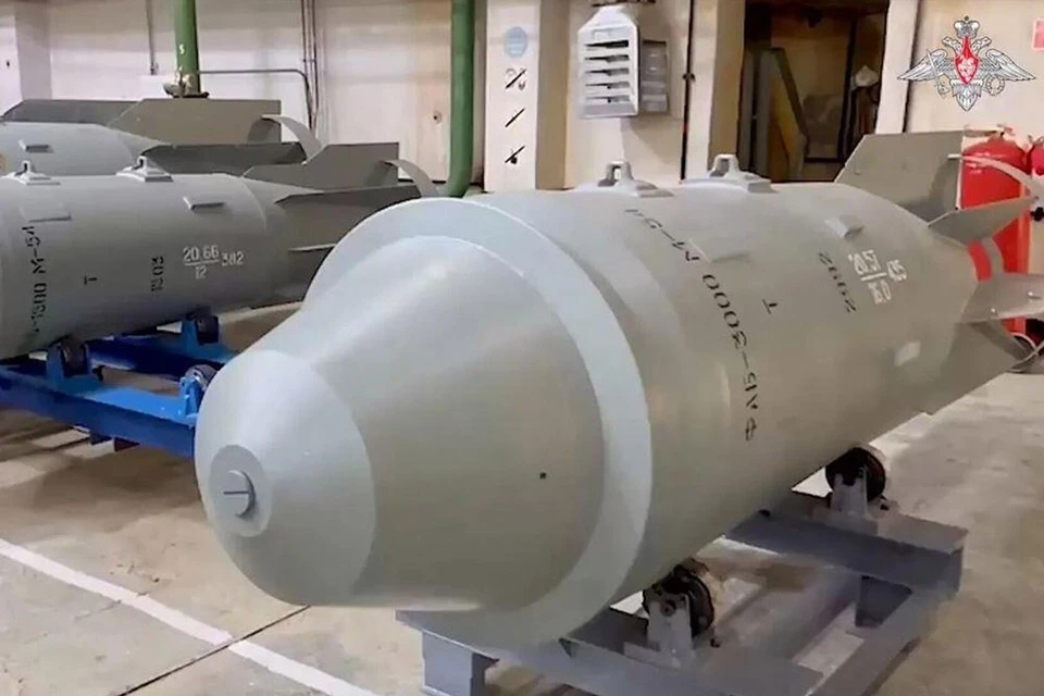 ВСУ предупредили об опасности авиабомбы ФАБ-3000