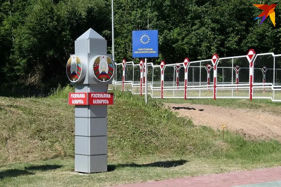 Польша рассматривает возможность закрытия двух оставшихся пунктов пропуска на границе с Беларусью. Снимок носит иллюстративный характер.