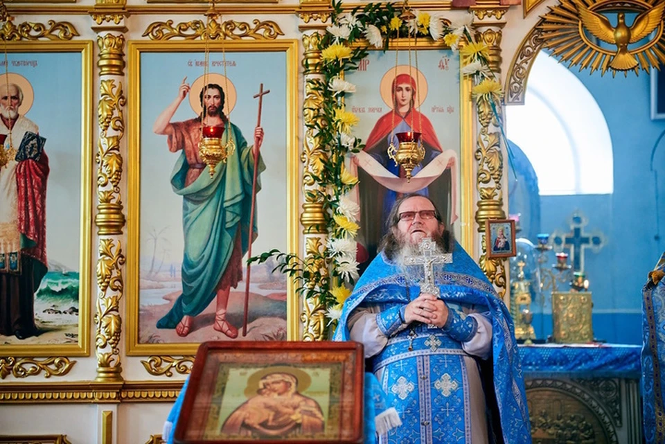 Убитый в Дербенте священник 40 лет служил в церкви. Фото: Махачкалинская епархия РПЦ