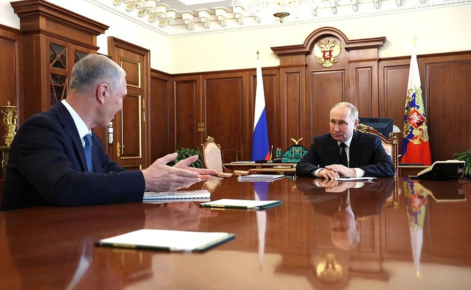 Сальдо доложил Путину о состоянии энергетики.