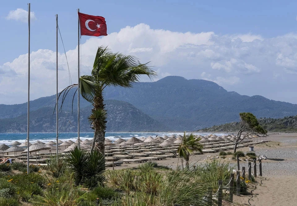 АТОР: Антисирийские протесты в Турции не повлияли на отдых туристов из РФ