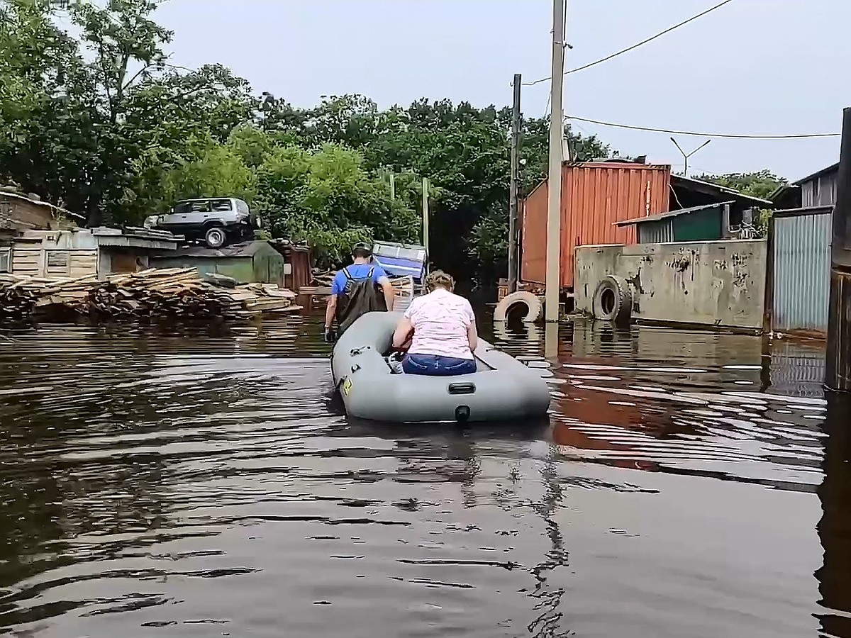 Остаются затоплены 109 домов: вода из Дальнереченска уходит, но неторопливо  - KP.RU