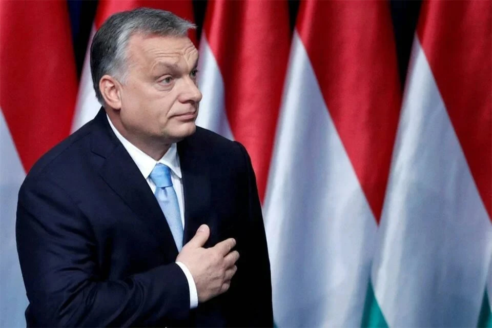 Скандальный украинский сайт "Миротворец" обновил информацию о премьере Венгрии Орбане.