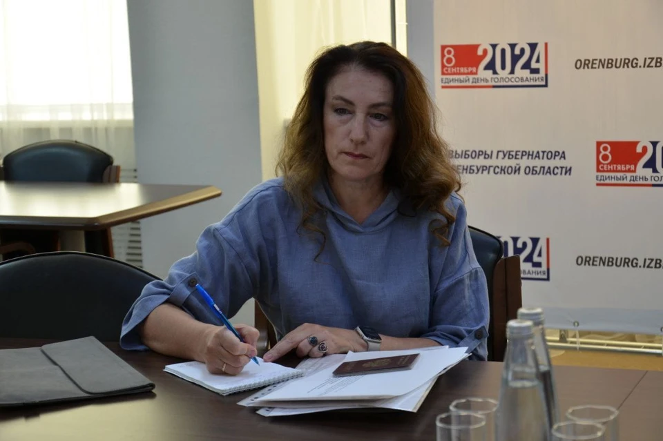 В поддержку своего выдвижения сегодня, 8 июля, Родимцева представила четыре подписи муниципальных депутатов из 236 необходимых