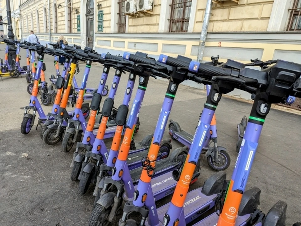 Два ребенка получили травмы при падении с самоката в Хабаровске