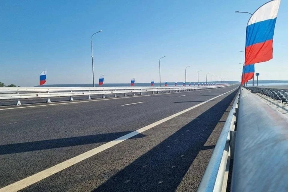 На только что открывшейся трассе «Обход Тольятти» произошло первое ДТП. Фото: t.me/obhodtolyatti Читайте на WWW.SAMARA.KP.RU: https://www.samara.kp.ru/daily/27607/4959325/