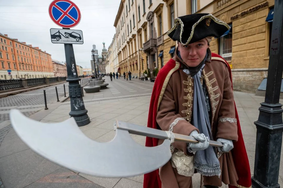 Аниматор легко превращается в вымогателя.