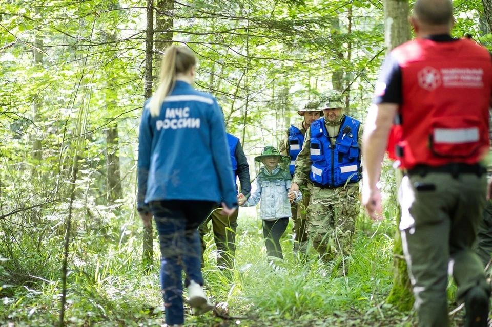 Добровольцев будут обучать различным методикам поиска пропавших людей. Фото: Национальный центр