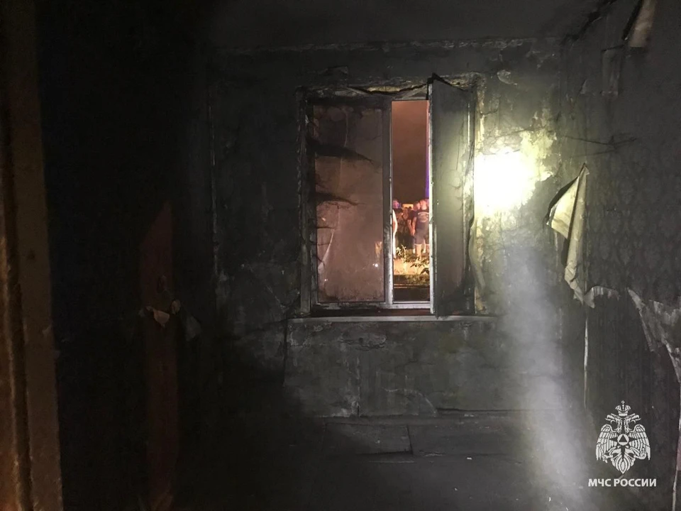 20 человек эвакуировали из ночного пожара на улице Марата в Туле