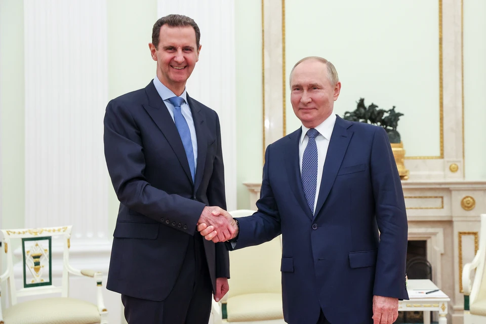 Президент РФ Владимир Путин и президент Сирии Башар Асад во время встречи вечером 24 июля. Фото: Валерий Шарифулин/POOL/ТАСС