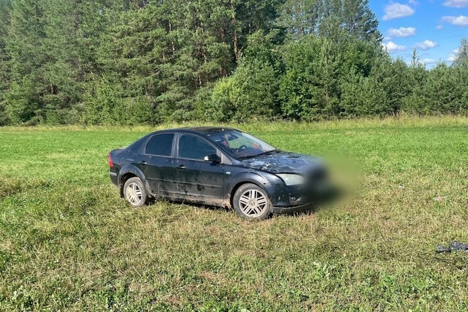 На месте работает следственно-оперативная группа. Фото: ГИБДД Удмуртии