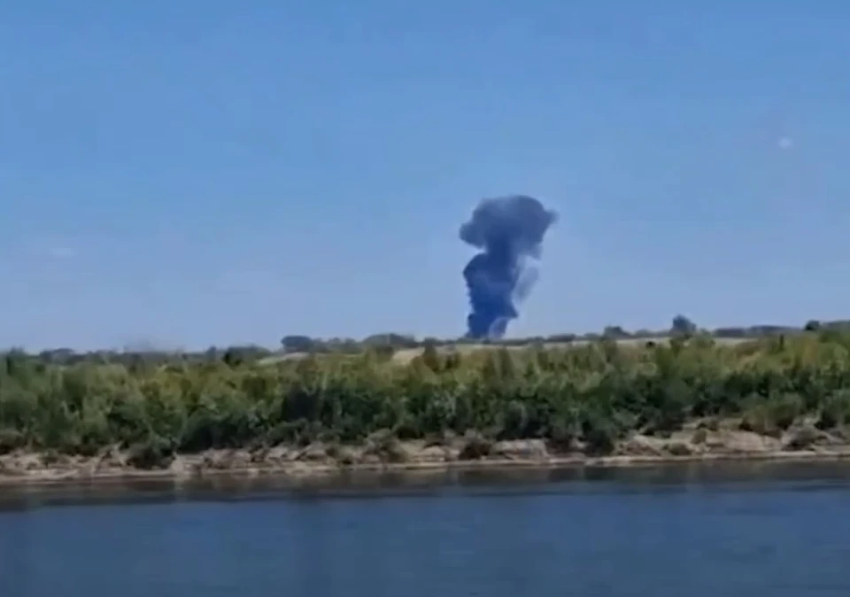 Кадры с места крушения самолета. Фото: скрин с видео https://t.me/vlgchp
