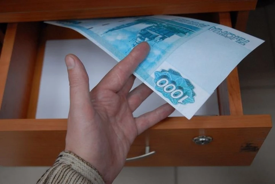 Суд обязал подельницу телефонных мошенников вернуть деньги пострадавшей жительнице Тульской области