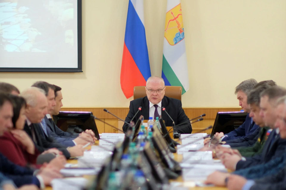 Работу подрядчика раскритиковали во время еженедельной планерки. Фото: правительство КО