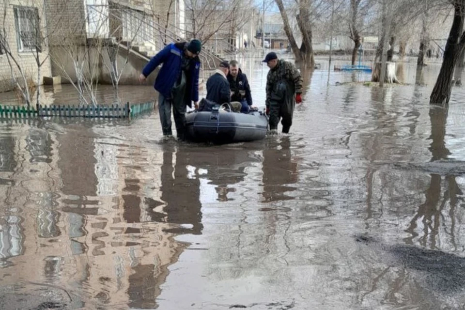 Заявления принимаются от жителей, которые получили свидетельства на выплаты для приобретения жилья либо на строительство дома.