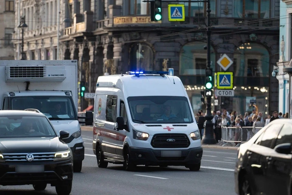 Девятилетний мальчик на самокате пострадал в ДТП в Тихвине.