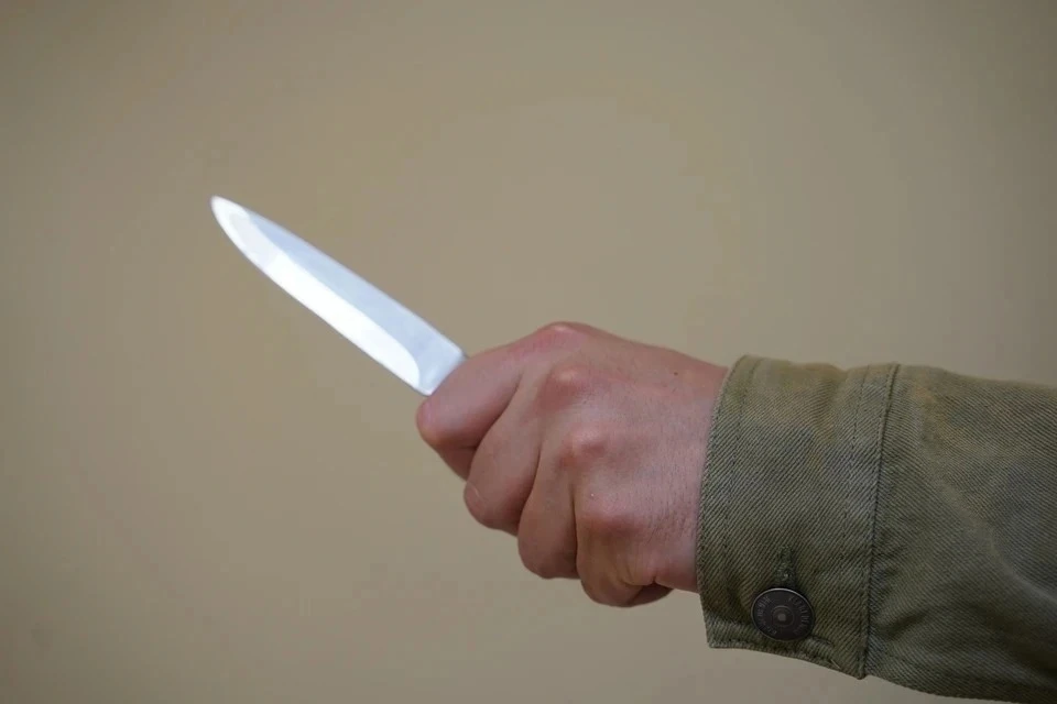Пьяный житель Коми ранил ножом своего знакомого