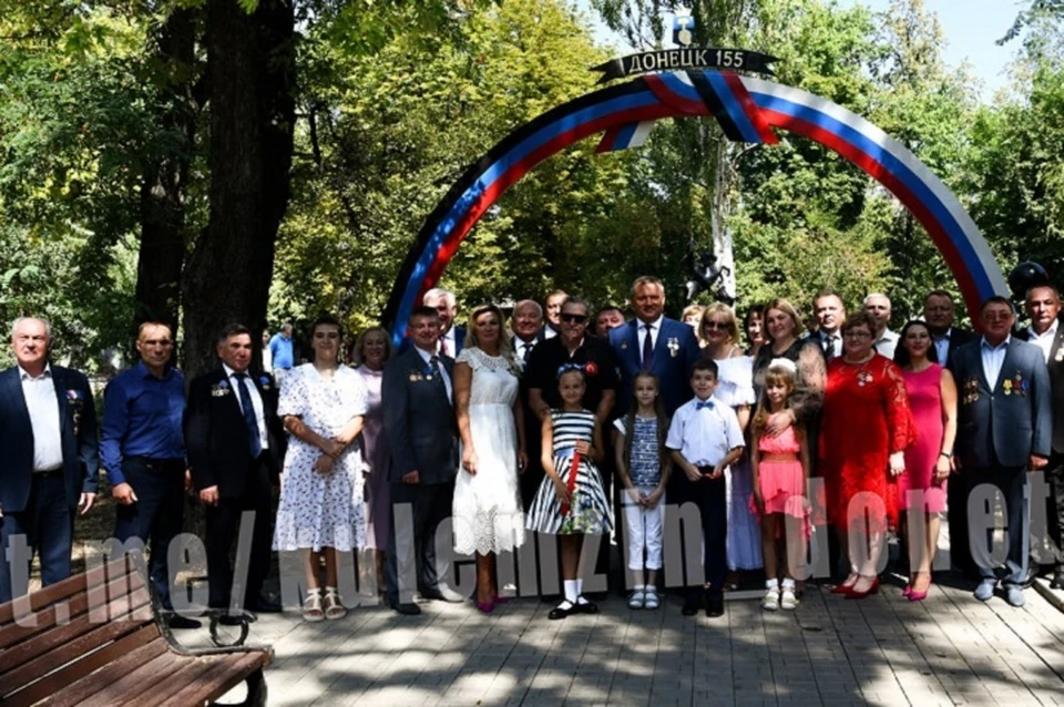 В Парке кованых фигур в Донецке установили новую арку. Фото: ТГ/Кулемзин