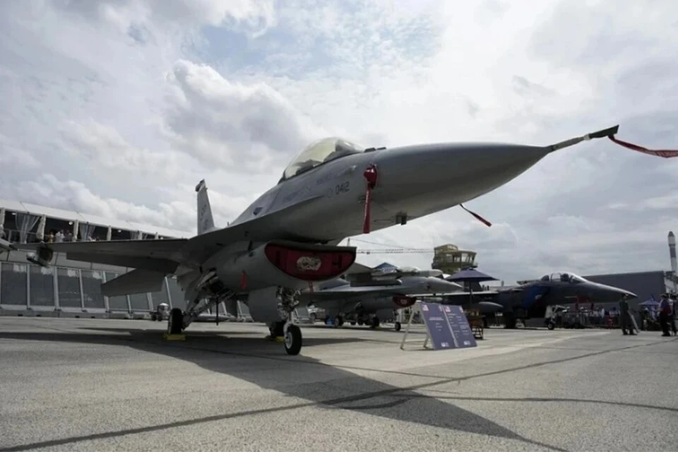 MWM: потеря F-16 ставит под угрозу все программу поставок истребителей Украине