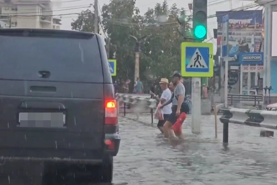 Стихия стихнет на курорте к вечеру